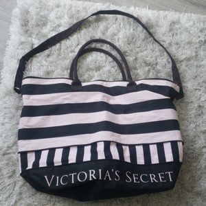 VS Tote